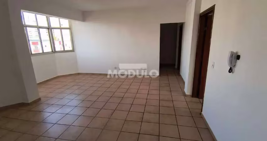 Apartamento para locação no bairro Tabajaras com 3 quartos