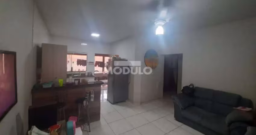 Casa residencial à venda, 3 quartos, 1 suíte, jardim ipanema - uberlândia/mg