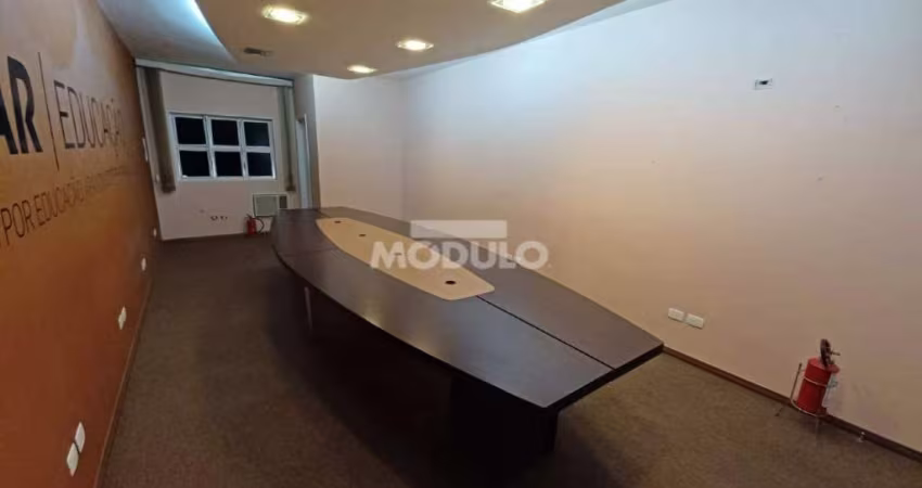 Prédio Comercial para locação no Centro da Cidade