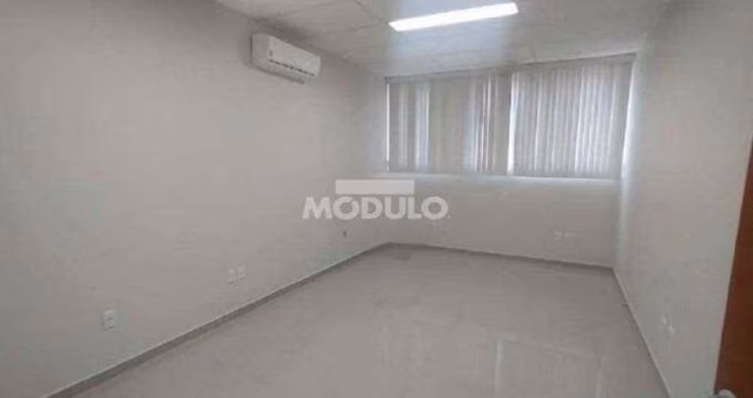 Sala comercial para locação no Bairro Saraiva