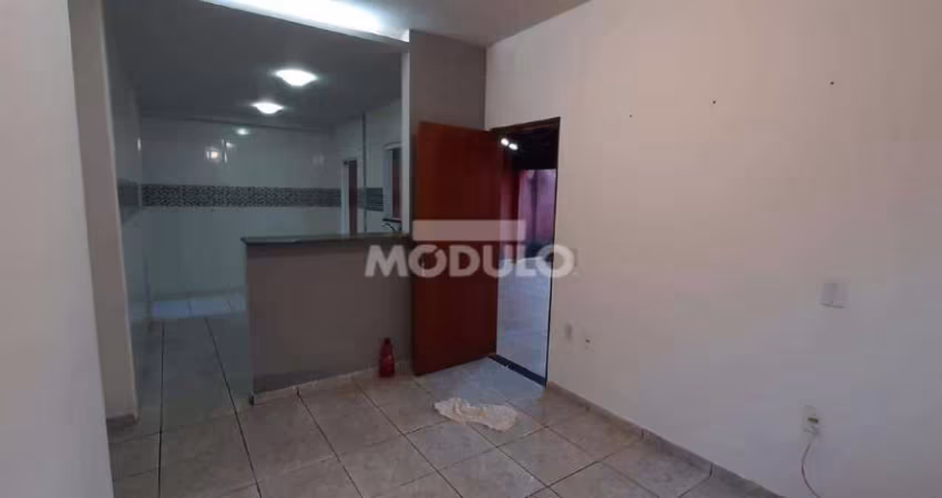 CASA RESIDENCIAL à venda, 5 quartos, 1 suíte, 4 vagas, NOVA UBERLANDIA - Uberlândia/MG