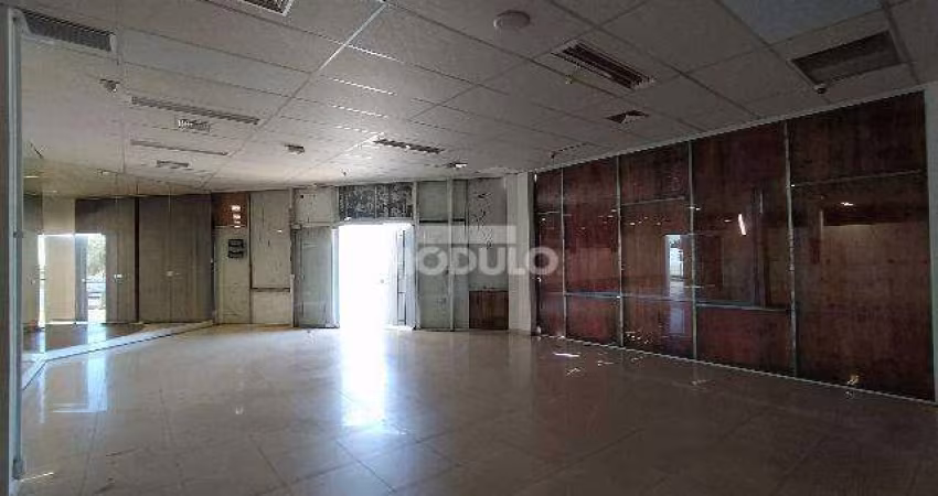 Imóvel comercial para locação no Bairro Laranjeiras