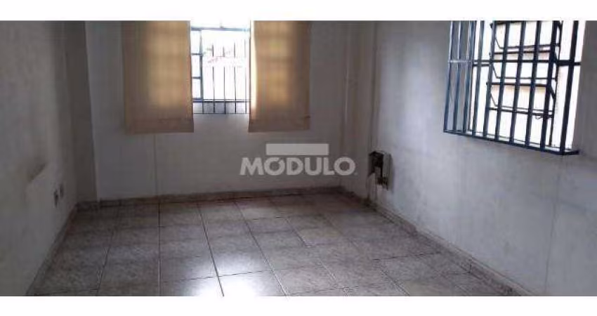 Loja comercial para locação no Bairro Centro