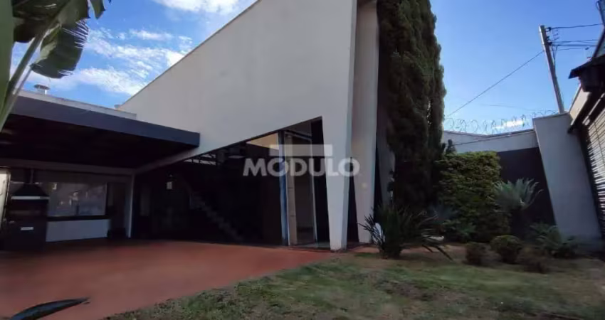 Casa residencial para locação bairro alto umuarama com 3 quartos