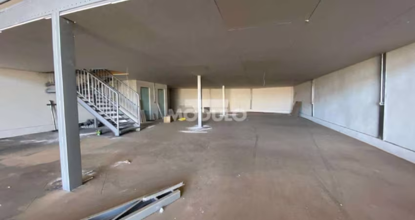 Galpão comercial para locação Bairro Segismundo Pereira