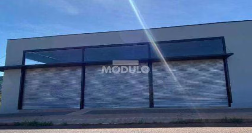 Galpão Comercial para locação Bairro Segismundo Pereira