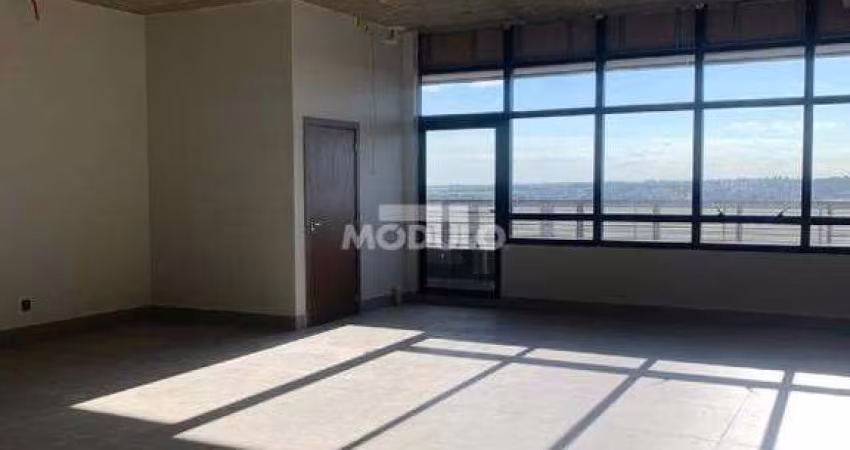 Sala comercial para locação Bairro Jardim Karaiba