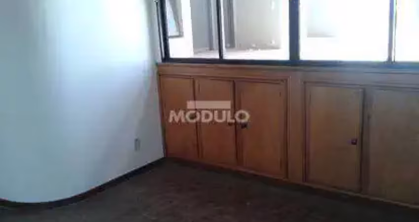 Apartamento todo montado no Centro