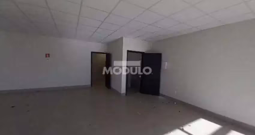 Sala comercial para alugar na Rua Aruá, --, Jardim Karaíba, Uberlândia