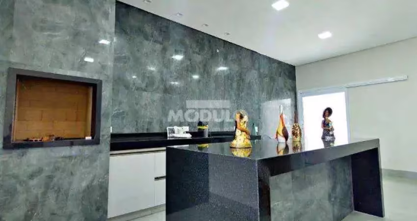Casa residencial para locação bairro jardim inconfidência.