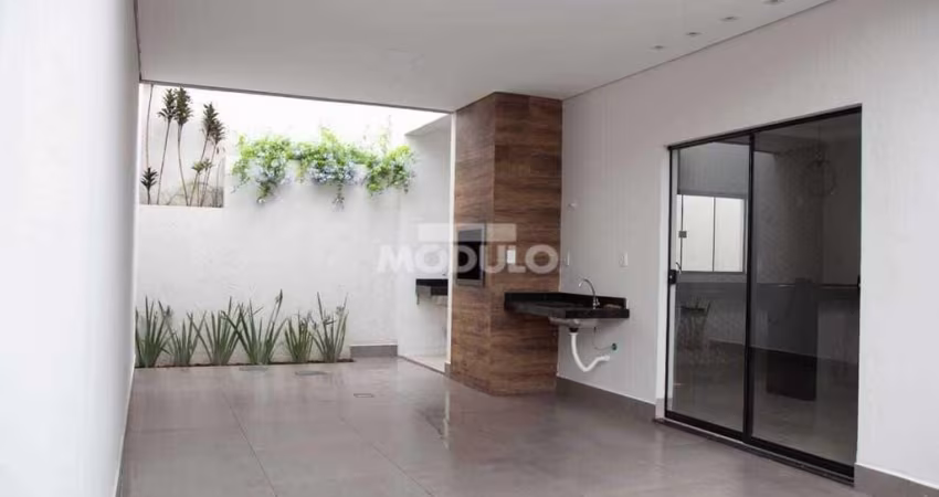 CASA RESIDENCIAL à venda, 3 quartos, 1 suíte, 1 vaga, Vigilato Pereira - Uberlândia/MG