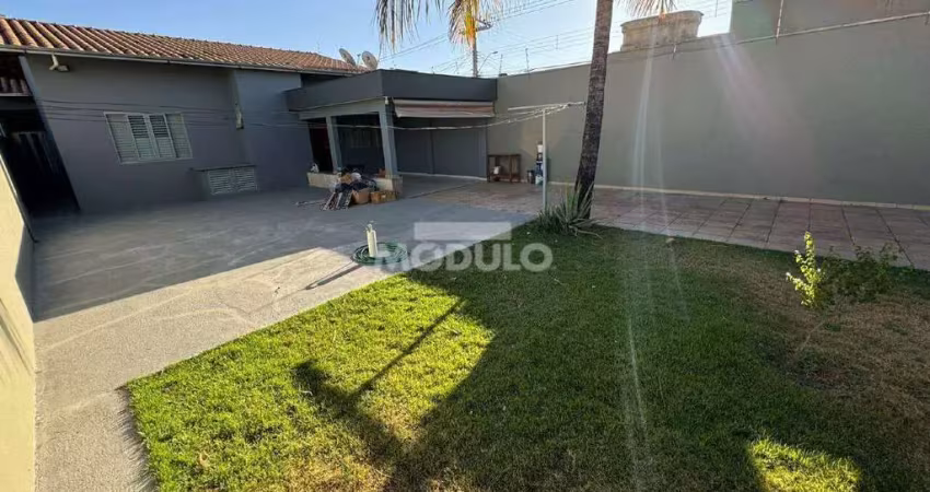 Excelente Casa com otima localizaçao no presidente Roosevelt