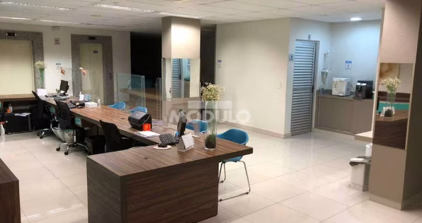 Sala Comercial para locação Bairro Osvaldo Rezende