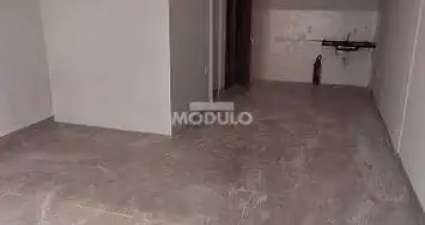 Loja comercial para locação em galeria no bairro alto umuarama