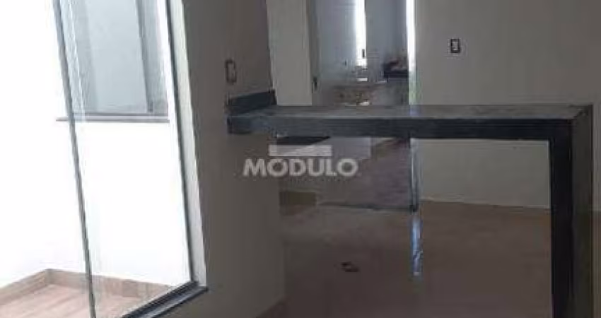 CASA RESIDENCIAL à venda, 2 quartos, 1 suíte, Shopping Park - Uberlândia/MG
