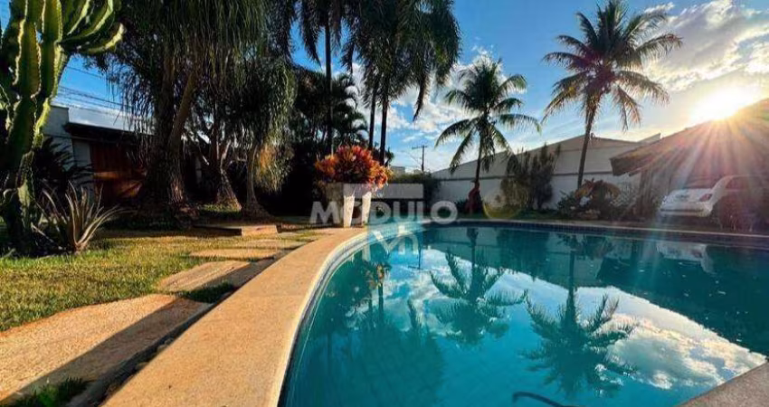 CASA RESIDENCIAL à venda, 4 quartos, 2 suítes, 4 vagas, JARDIM KARAIBA - Uberlândia/MG