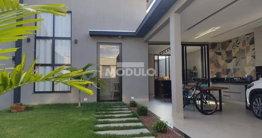 Excelente Casa com Fino Acabamento Jardim Europa