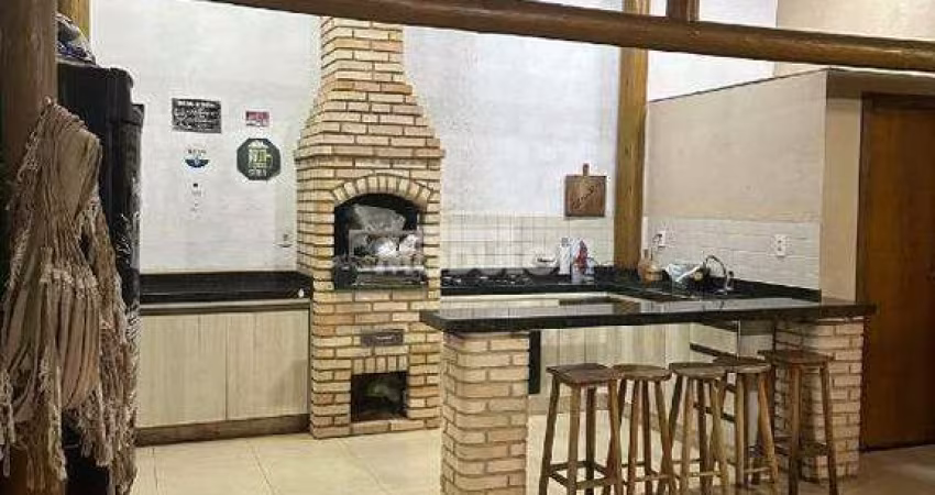 CASA DE CONDOMÍNIO à venda, 3 quartos, 1 suíte, 3 vagas, Aclimação - Uberlândia/MG