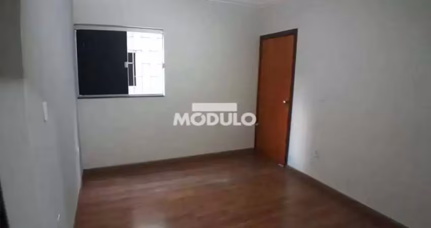 Excelente Apartamento todo montado no Alto Umuarama