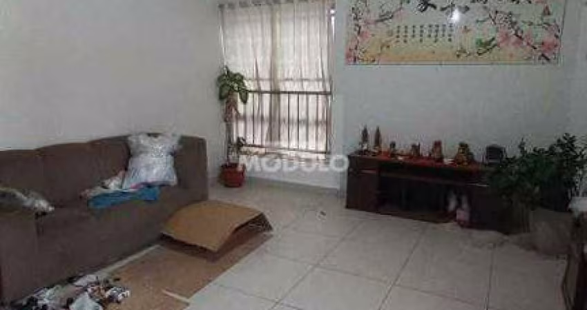 APARTAMENTO à venda, 3 quartos, 1 suíte, 1 vaga, CENTRO - Uberlândia/MG