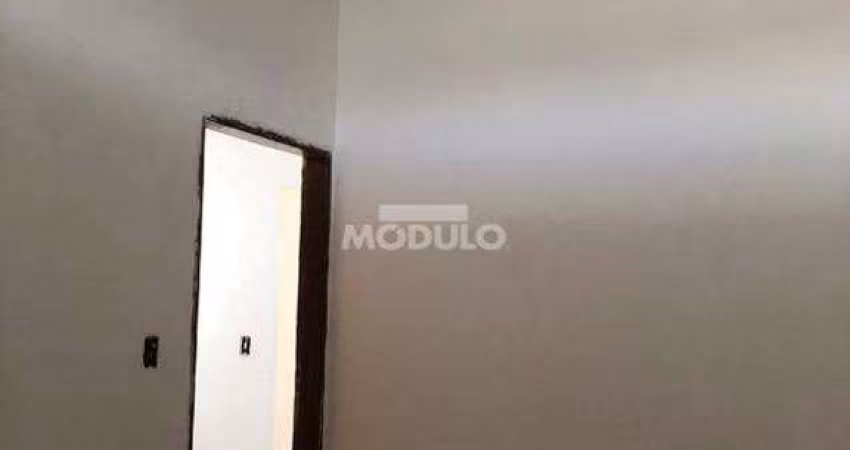 Casa Residencial para locação Bairro Custódio Pereira