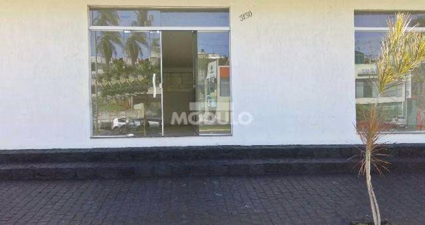 Loja comercial para locação, bairro Saraiva