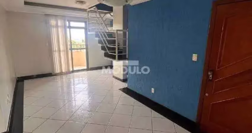 COBERTURA DUPLEX à venda, 4 quartos, 2 suítes, 4 vagas, Brasil - Uberlândia/MG