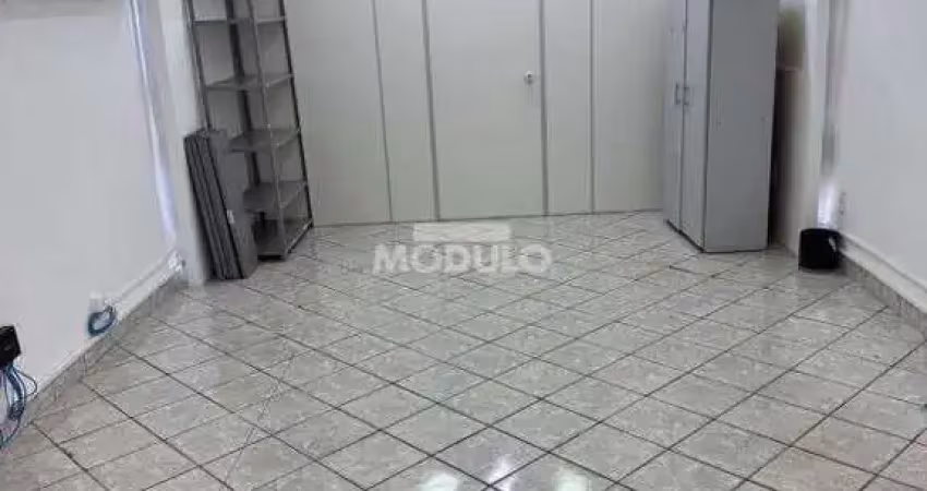 Sala comercial para alugar na Avenida Doutor Jaime Ribeiro da Luz, --, Santa Mônica, Uberlândia