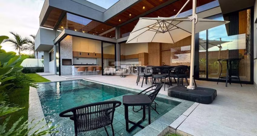 CASA DE CONDOMÍNIO à venda, 4 quartos, 4 suítes, NOVA UBERLANDIA - Uberlândia/MG