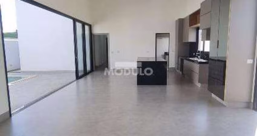 CASA DE CONDOMÍNIO à venda, 4 quartos, 4 suítes, 4 vagas, CONDOMÍNIO SPLENDIDO - Uberlândia/MG