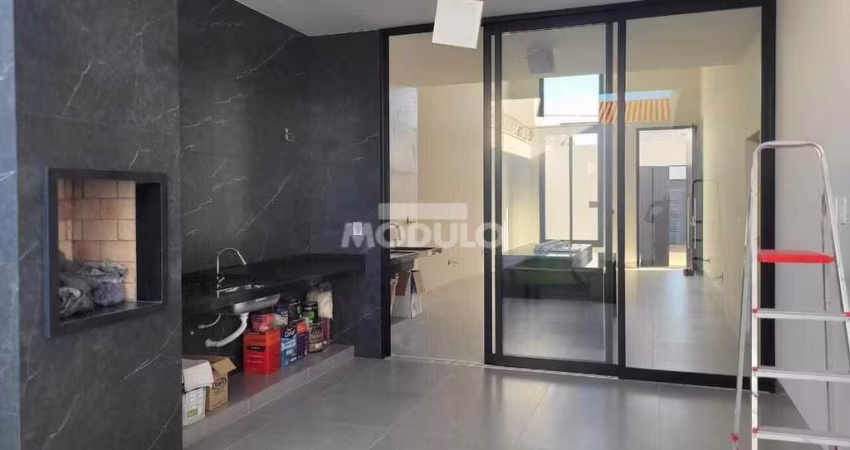 CASA RESIDENCIAL à venda, 3 quartos, 3 suítes, 2 vagas, JARDIM BOTANICO - Uberlândia/MG