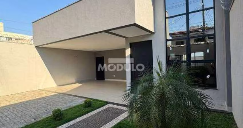 CASA RESIDENCIAL à venda, 3 quartos, 3 suítes, 4 vagas, Pampulha - Uberlândia/MG