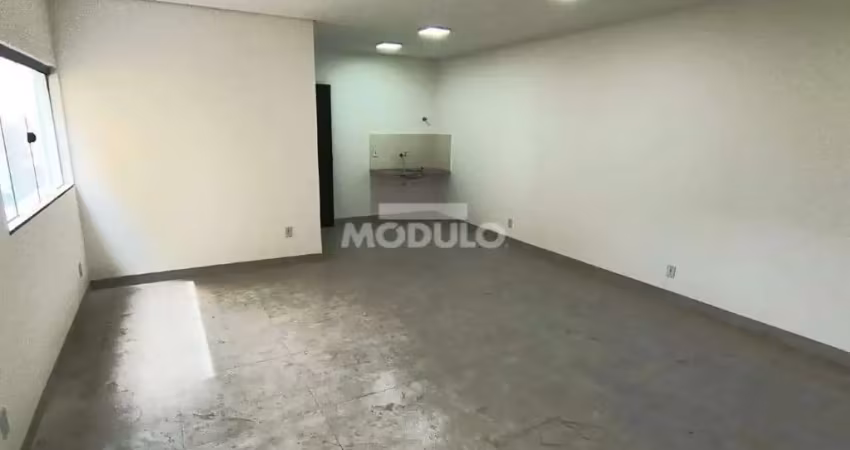 Sala comercial para alugar na Rua da Secretária, --, Planalto, Uberlândia