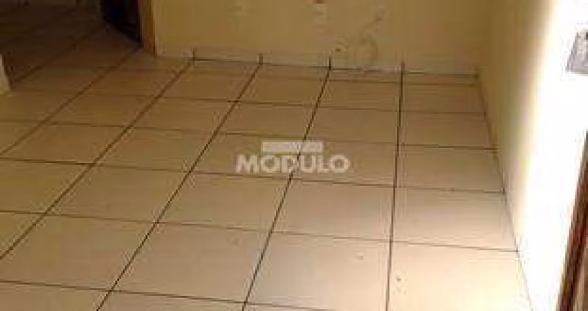 Apartamento residencial para locação, bairro Planalto com 3 quartos