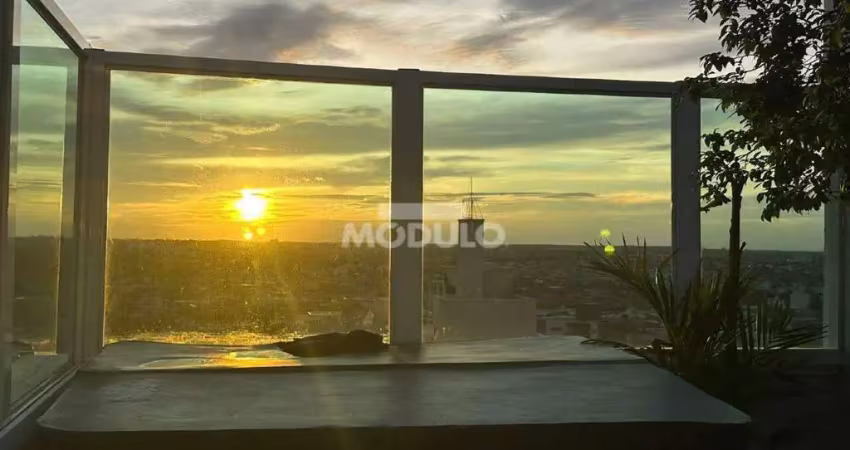 Cobertura duplex à venda, 5 quartos, 5 suítes, 4 vagas, martins - uberlândia/mg