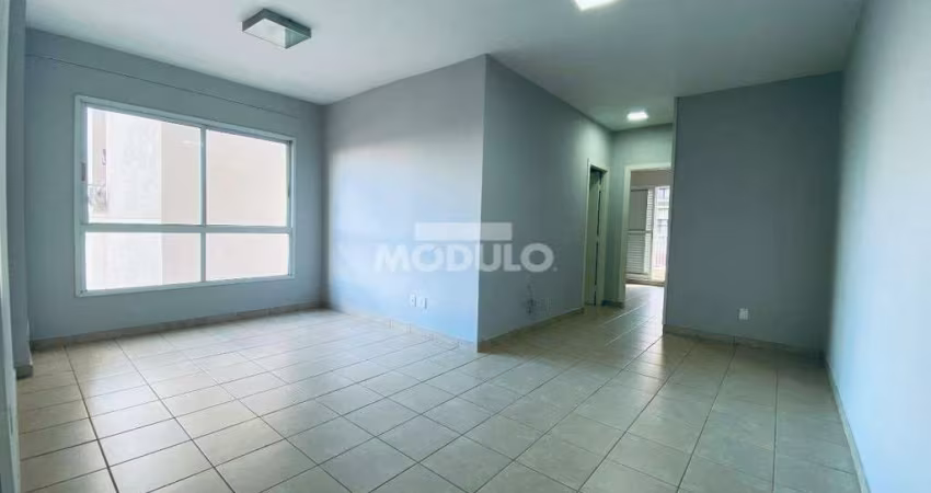 Apartamento na regiao central com 2 quartos, 70 mts privativos