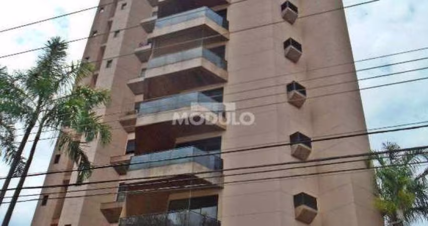 APARTAMENTO para aluguel, 3 quartos, 3 suítes, 2 vagas, FUNDINHO - Uberlândia/MG