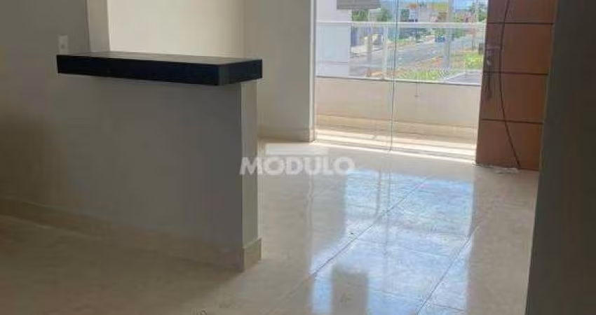 APARTAMENTO à venda, 2 quartos, 1 suíte, 1 vaga, LOTEAMENTO PORTAL DO VALE II - Uberlândia/MG