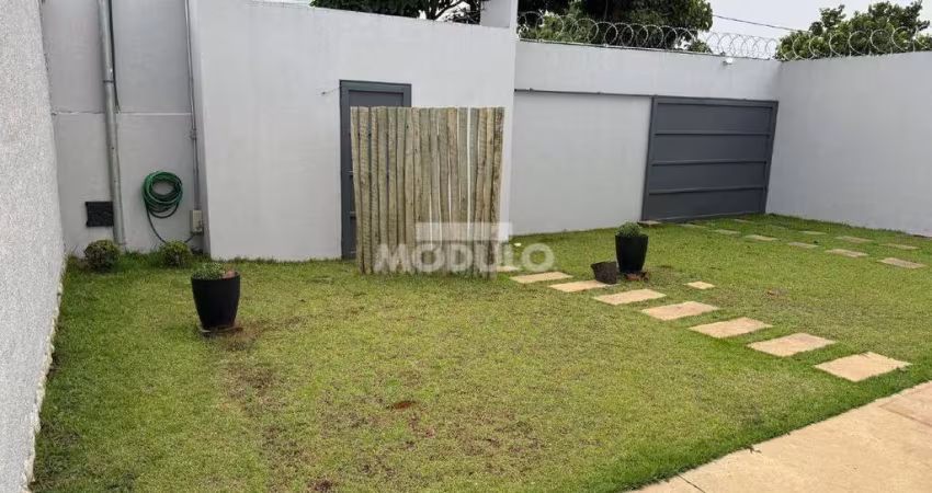 Casa Residencial para locação no Novo Mundo
