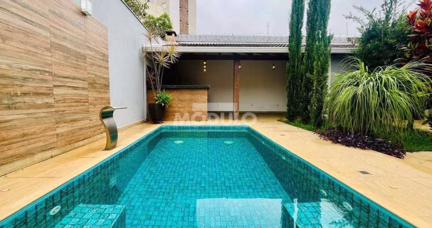 CASA RESIDENCIAL à venda, 3 quartos, 1 suíte, 2 vagas, ALTO UMUARAMA - Uberlândia/MG