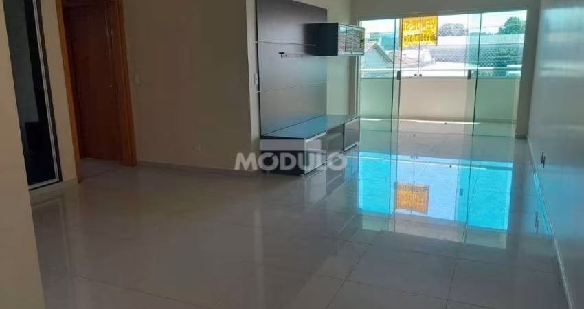 APARTAMENTO à venda, 3 quartos, 1 suíte, 2 vagas, NOSSA SENHORA APARECIDA - Uberlândia/MG