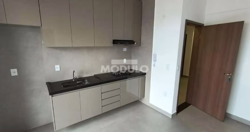 Apartamento residencial para locação bairro Saraiva com 1 quarto