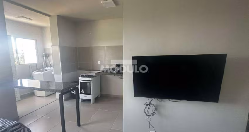 Apartamento mobiliado para locação bairro Morumbi com 2 quartos