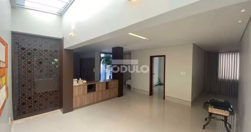 Casa residencial e comercial no Bairro Tabajaras