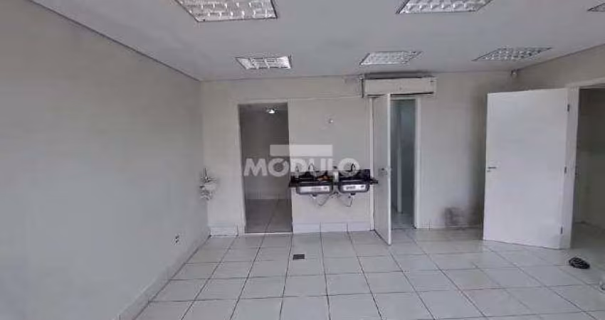 Loja para locação no Santa Mônica
