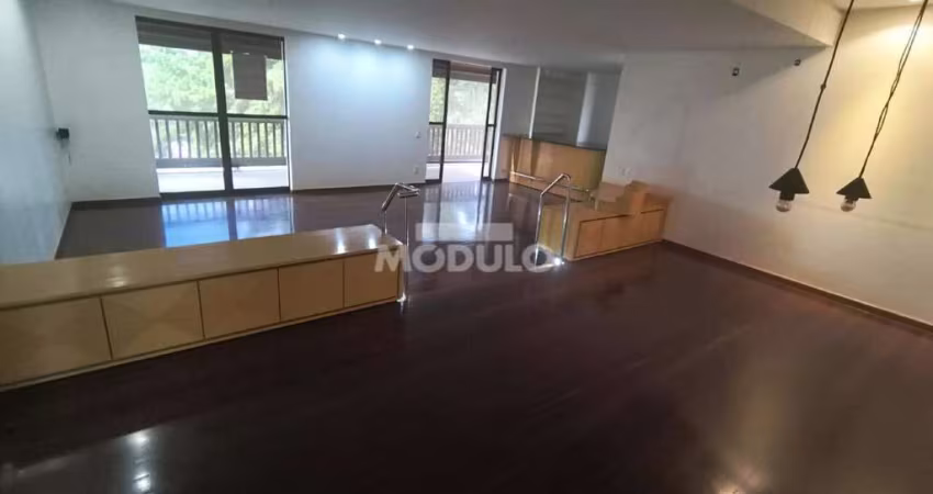 Apartamento para locação no COPACABANA