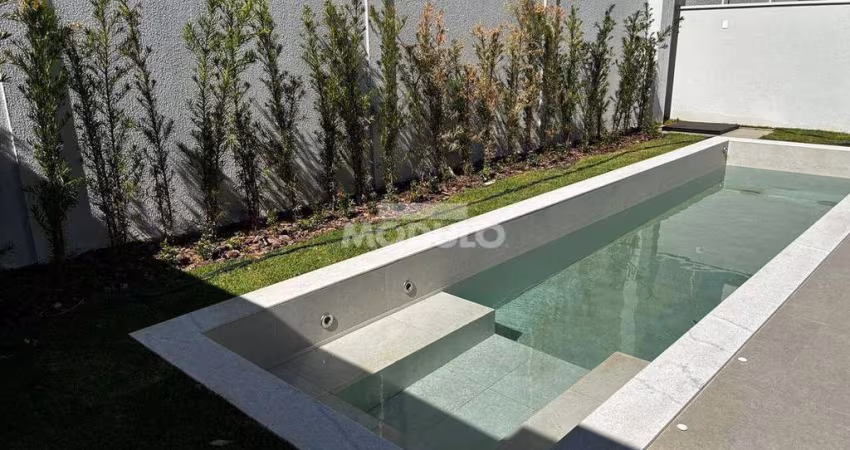 CASA DE CONDOMÍNIO à venda, 4 quartos, 4 suítes, 2 vagas, Shopping Park - Uberlândia/MG