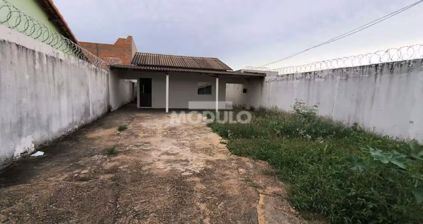 Casa residencial para locação bairro Jardim Ipanema com 2 quartos