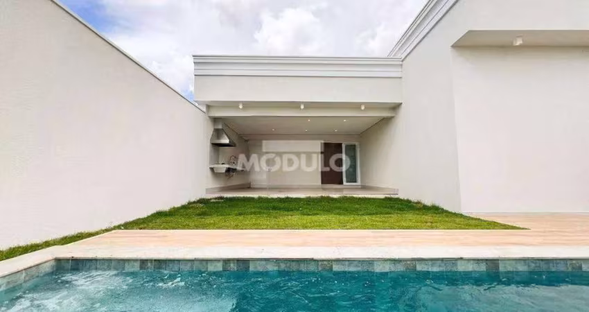 Casa condomínio park Sul , 3 suites, espaço gourmet com piscina