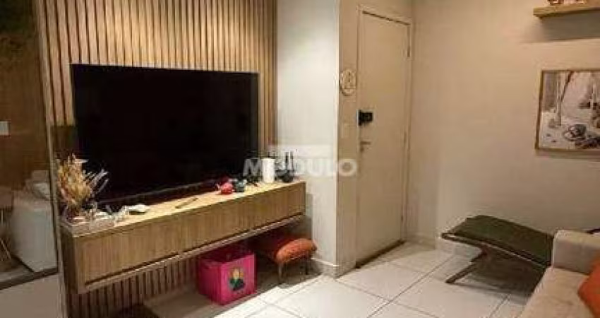 APARTAMENTO à venda, 2 quartos, 1 suíte, 1 vaga, GAVEA - Uberlândia/MG